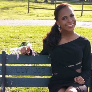 Meet your Posher, Janice